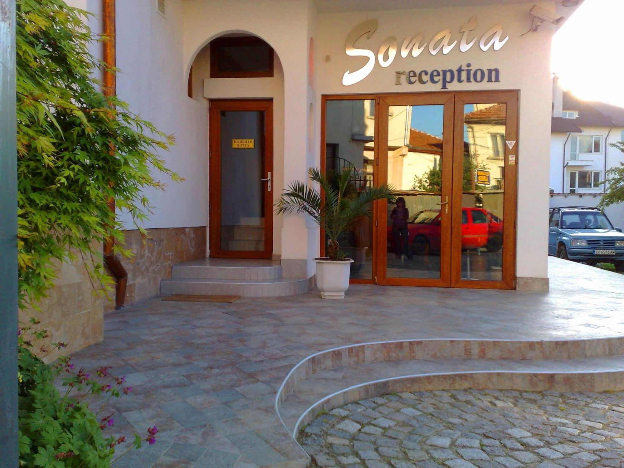 Family Hotel Sonata Samokov Exteriér fotografie