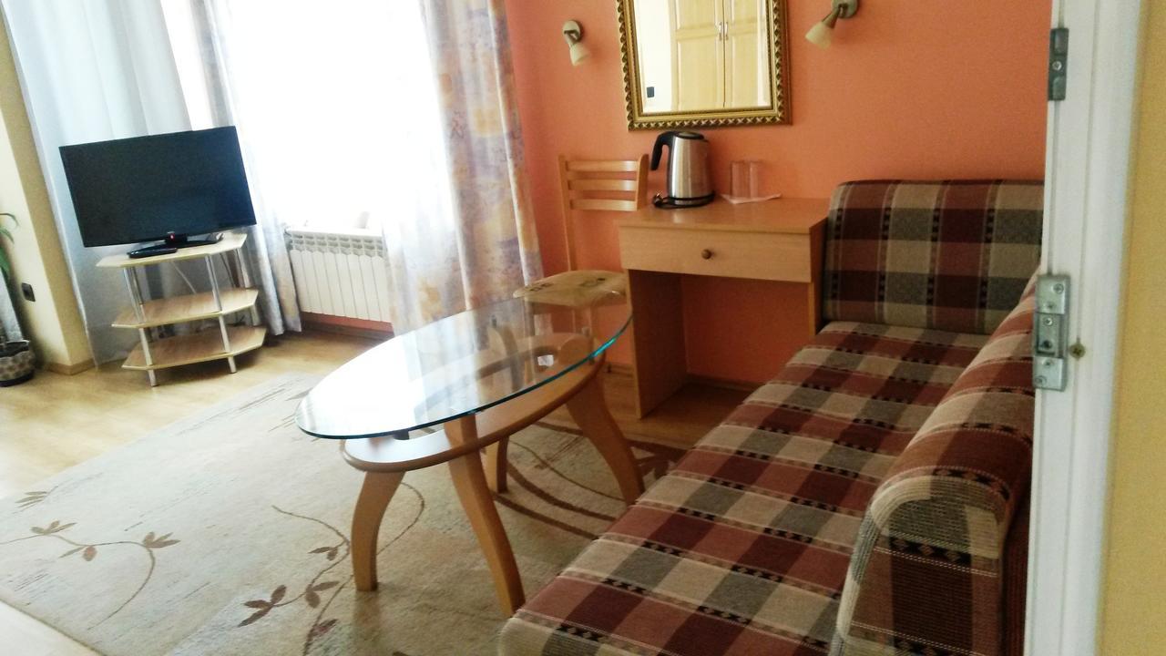 Family Hotel Sonata Samokov Exteriér fotografie